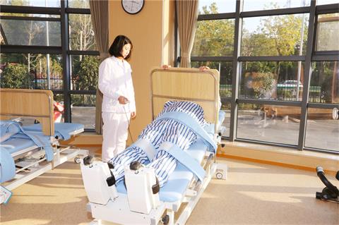 1595236308467010.jpg 康复训练10.jpg