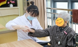 中风后偏瘫怎么办？常州阳光康复医院中西医结合康复治疗