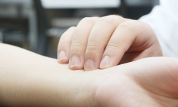 中医助力老年康复:常州阳光康复医院守护长辈健康晚年