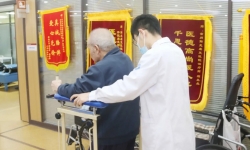 换了关节小心翼翼,不敢动?常州阳光康复医院术后康复