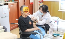 骨质疏松要补钙,但不能喝骨头汤,这2种才是真的补钙!