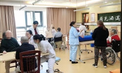 从预防到康复：常州阳光康复医院老年跌倒综合康复干预指南
